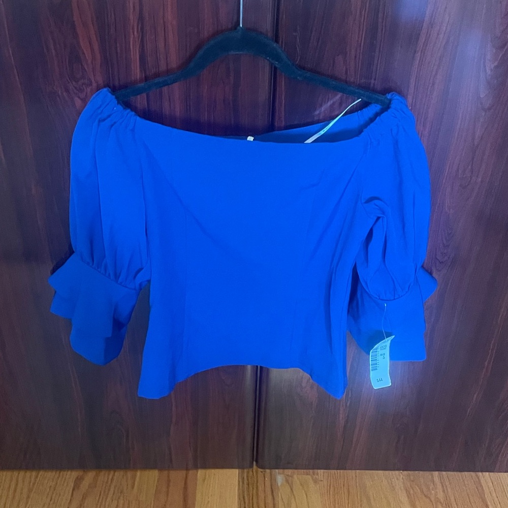 Gracia off the shoulder top, new never worn with tags ! With ruffle sleeves !